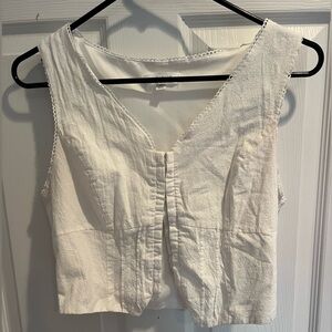 White Sleeveless Women's Top